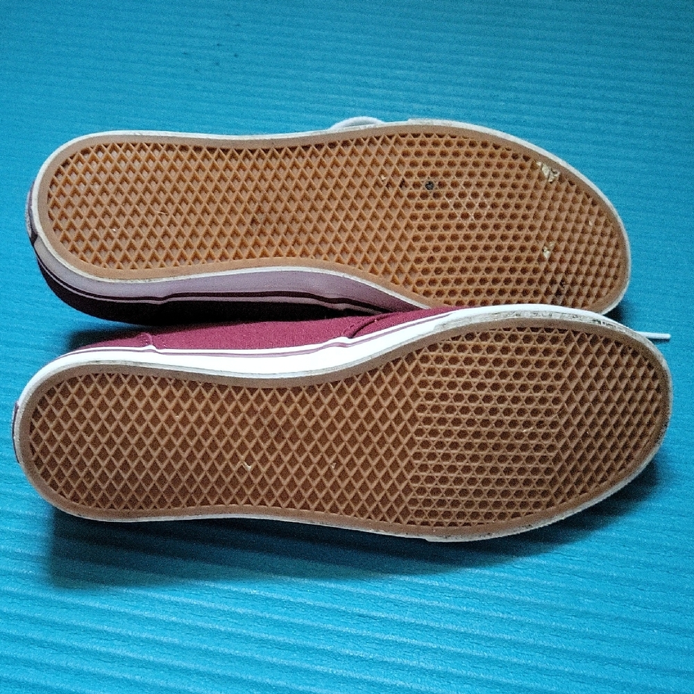 Vans Maroon Canvas Shoes with White Accents - Picture 5 of 6